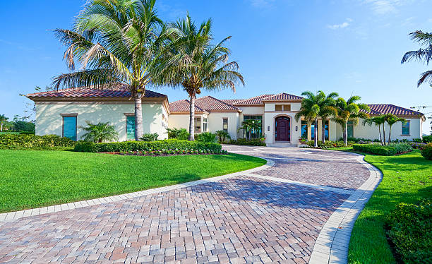 Best Driveway Resurfacing Pavers  in Newark, DE